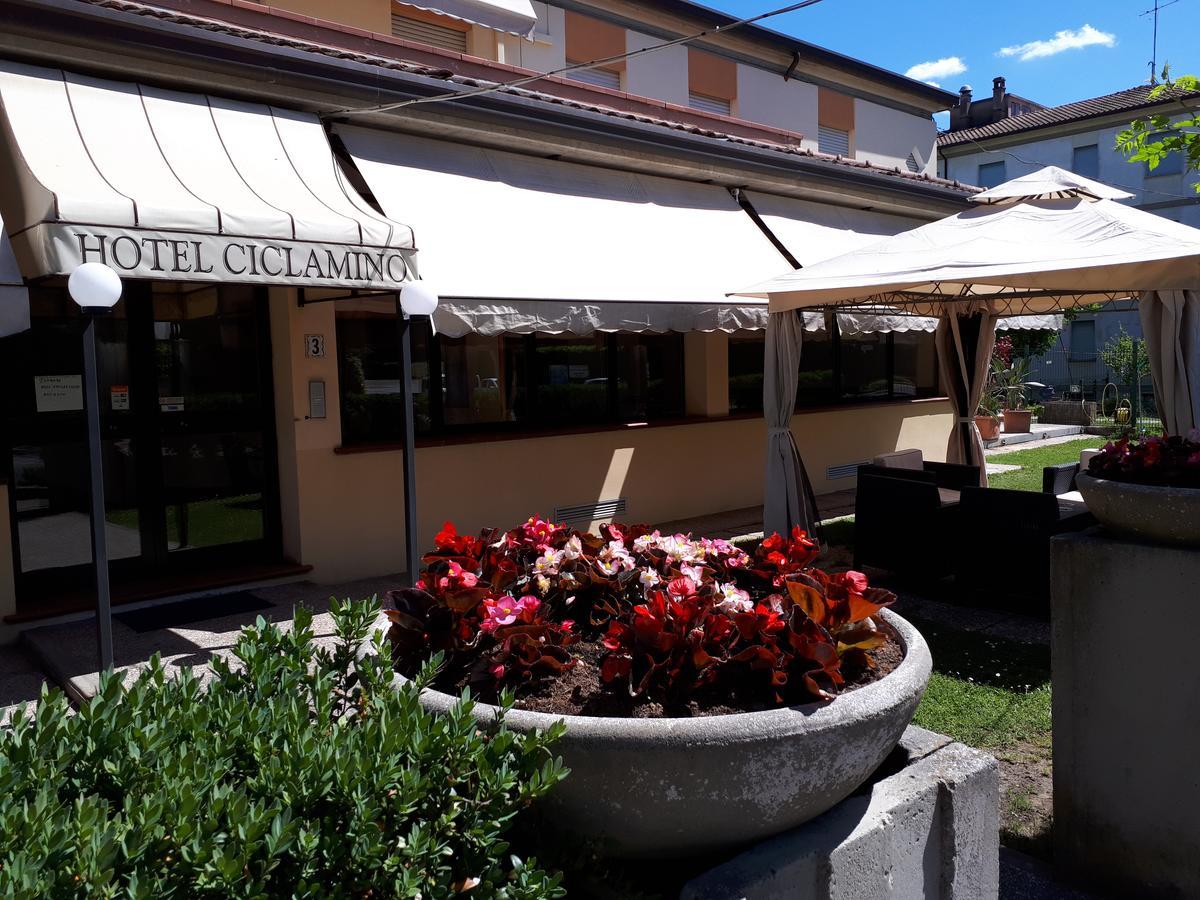 Hotel Ciclamino Риоло Терме Екстериор снимка