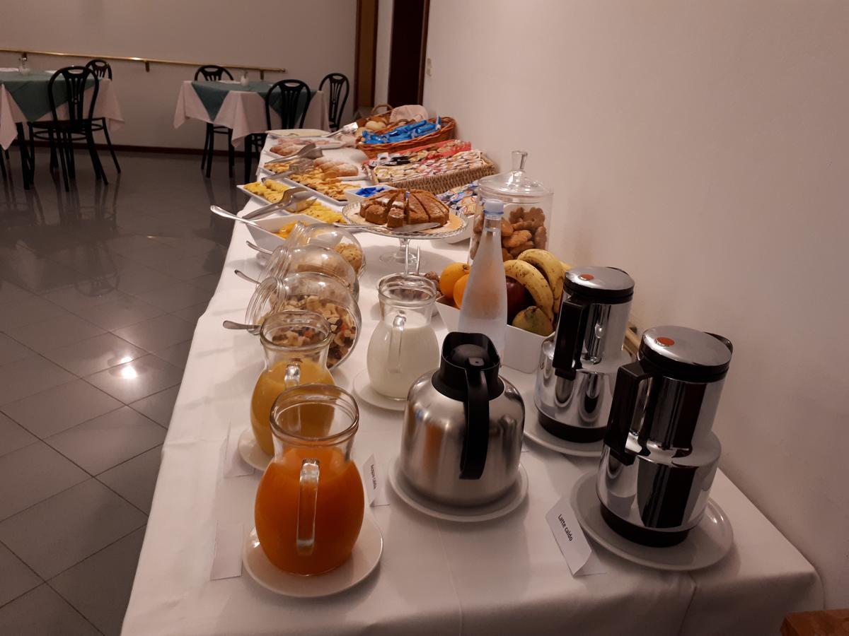Hotel Ciclamino Риоло Терме Екстериор снимка